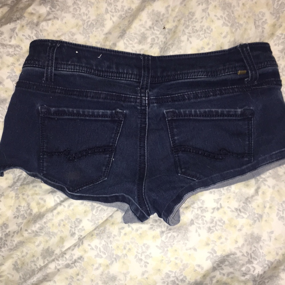 Shorts - Picture 2 of 2